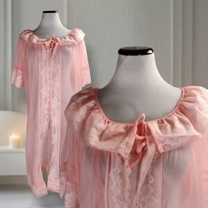 Vintage 60s Berkliff Peach Nylon Chiffon Robe Size M Lace Trim Mid Length Maisel